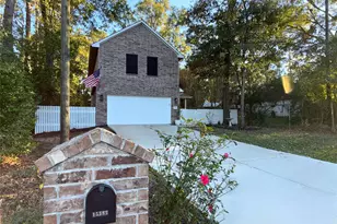 15583 Arrowhead Loop W, Willis, TX 77378 - Photo 1