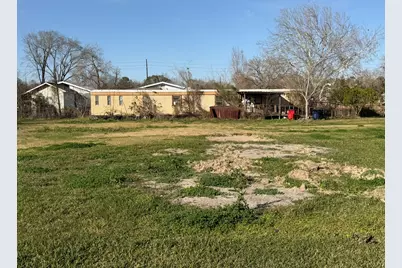 11423 E Jacinto Drive, Houston, TX 77044 - Photo 9