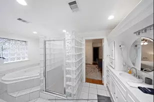 716 San Jacinto Ave, Texas City, TX 77590 - Photo 5