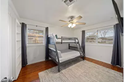 716 San Jacinto Avenue, Texas City, TX 77590 - Photo 15