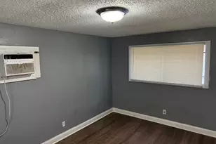 5526 Stonewall St, Houston, TX 77020 - Photo 13