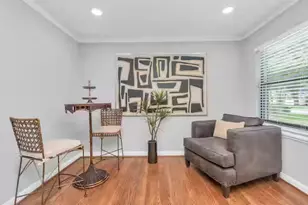 2107 Wakefield Dr, Houston, TX 77018 - Photo 7