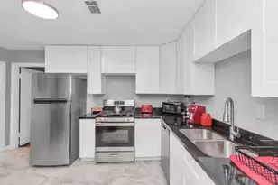 2107 Wakefield Dr, Houston, TX 77018 - Photo 11