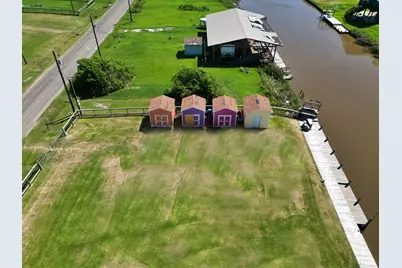 355 Cr 202 Gulfview, Sargent, TX 77414 - Photo 5
