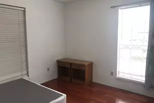 9201 E Clarewood Dr, Houston, TX 77036 - Photo 5