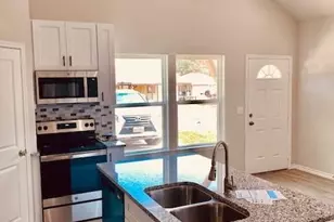 11907 Nelwood St, Willis, TX 77318 - Photo 5