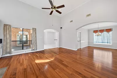 8023 Oakwood Hollow Street, Houston, TX 77040 - Photo 9