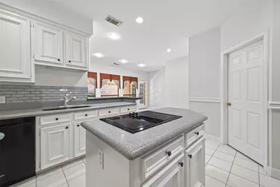 8023 Oakwood Hollow Street, Houston, TX 77040 - Photo 29