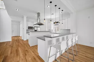 1033 Herkimer St, Houston, TX 77008 - Photo 17