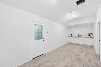 2135 Falling Oaks Road, Houston, TX 77038 - Photo 31