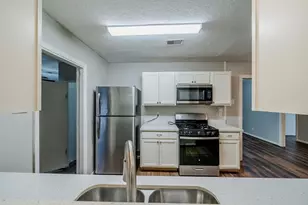 7226 Gore Dr, Houston, TX 77016 - Photo 5