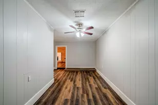 7226 Gore Dr, Houston, TX 77016 - Photo 11