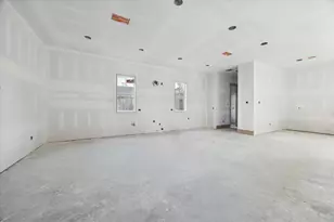 1046 Gardenia Dr, Houston, TX 77018 - Photo 11