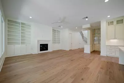 1046 Gardenia Drive, Houston, TX 77018 - Photo 5