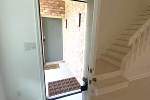 8100 Cambridge St, Houston, TX 77054 - Photo 15