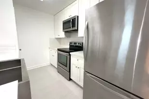 8100 Cambridge St, Houston, TX 77054 - Photo 5