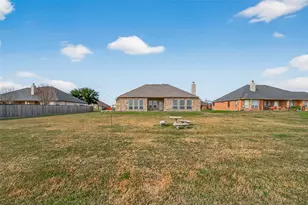 11602 Kings Point Blvd, Dayton, TX 77535 - Photo 37