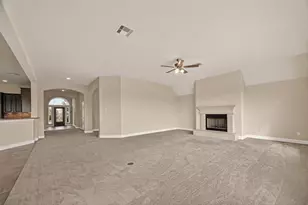 11602 Kings Point Blvd, Dayton, TX 77535 - Photo 23