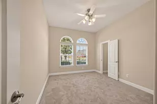 11602 Kings Point Blvd, Dayton, TX 77535 - Photo 13