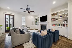 543 W 22nd St, Houston, TX 77008 - Photo 13