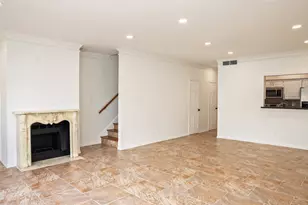 290 Wilcrest Dr, Houston, TX 77042 - Photo 1