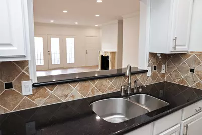 290 Wilcrest Drive, Houston, TX 77042 - Photo 9