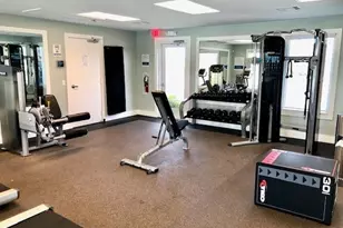 2821 Golden Isle Dr, La Marque, TX 77568 - Photo 9