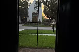 1140 Waverly St, Houston, TX 77008 - Photo 3