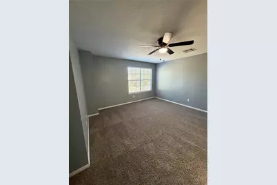 4623 Mi Castillo Court, Houston, TX 77045 - Photo 15