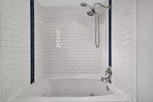 10935 Piping Rock Ln, Houston, TX 77042 - Photo 43