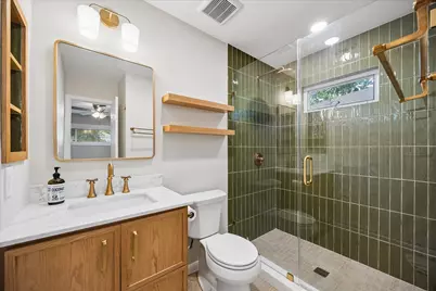 2214 Saxon Drive, Houston, TX 77018 - Photo 9