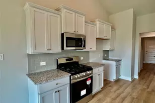 4407 Karam Lndg, Dickinson, TX 77539 - Photo 11