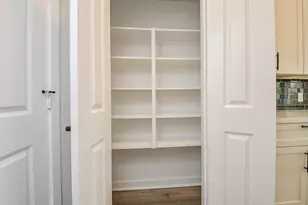 6708 Parker Grv Ln, Houston, TX 77076 - Photo 13