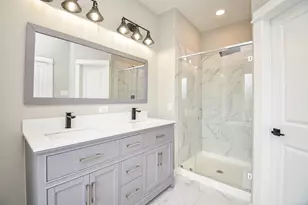 6708 Parker Grv Ln, Houston, TX 77076 - Photo 21