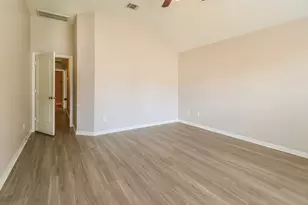 603 Lake View Dr, Montgomery, TX 77356 - Photo 9