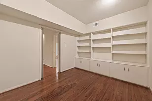 2100 Tanglewilde St, Houston, TX 77063 - Photo 15