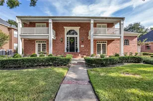 2018 Island Oak St, Houston, TX 77062 - Photo 1