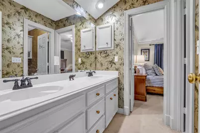 2018 Island Oak Street, Houston, TX 77062 - Photo 33