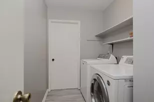 99 N Deerfoot Cir, The Woodlands, TX 77380 - Photo 13