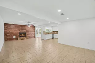 15606 Boulder Oaks Dr, Houston, TX 77084 - Photo 5