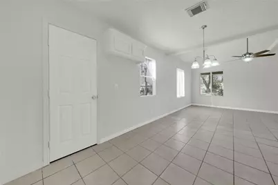 106 Hanover Street, Houston, TX 77012 - Photo 11