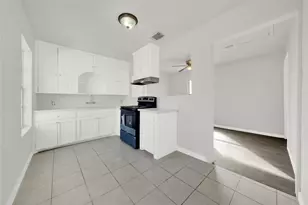 106 Hanover St, Houston, TX 77012 - Photo 41