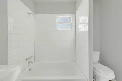 106 Hanover Street, Houston, TX 77012 - Photo 49