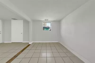 106 Hanover Street, Houston, TX 77012 - Photo 31