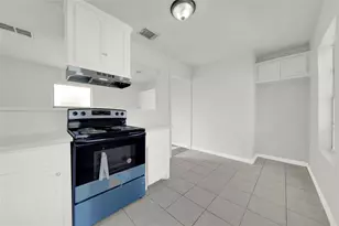 106 Hanover St, Houston, TX 77012 - Photo 43