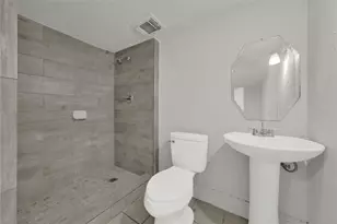 106 Hanover St, Houston, TX 77012 - Photo 29