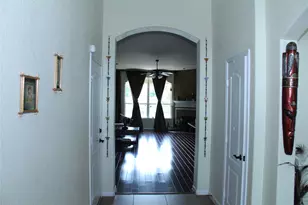 326 Trillium Dr, Sugar Land, TX 77479 - Photo 3