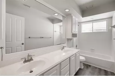 51 E Greywing Circle, The Woodlands, TX 77382 - Photo 15