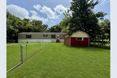 102 Western Way, Angleton, TX 77515 - Photo 39