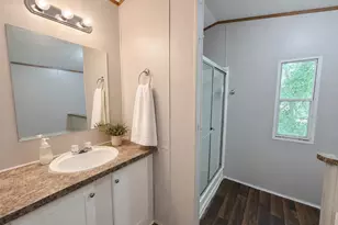 102 Western Way, Angleton, TX 77515 - Photo 21